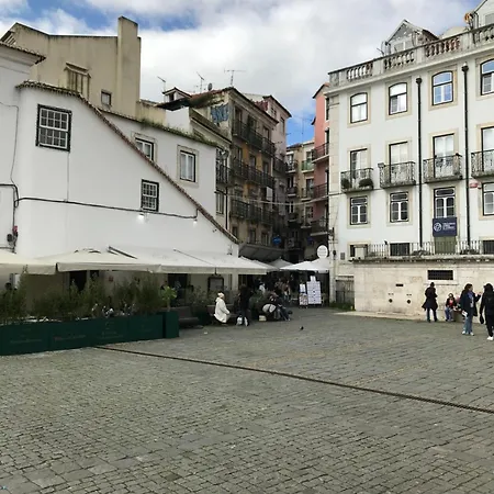 Alfama-2